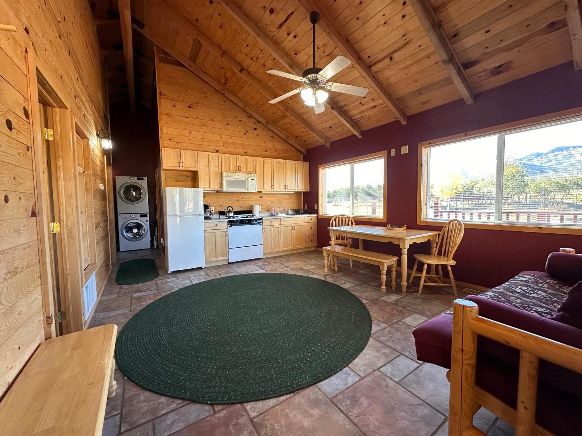 Mount Peale Country Inn La Sal Zewnętrze zdjęcie
